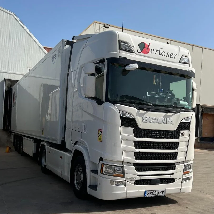 Tractora Scania de Herloser Europa en revisión